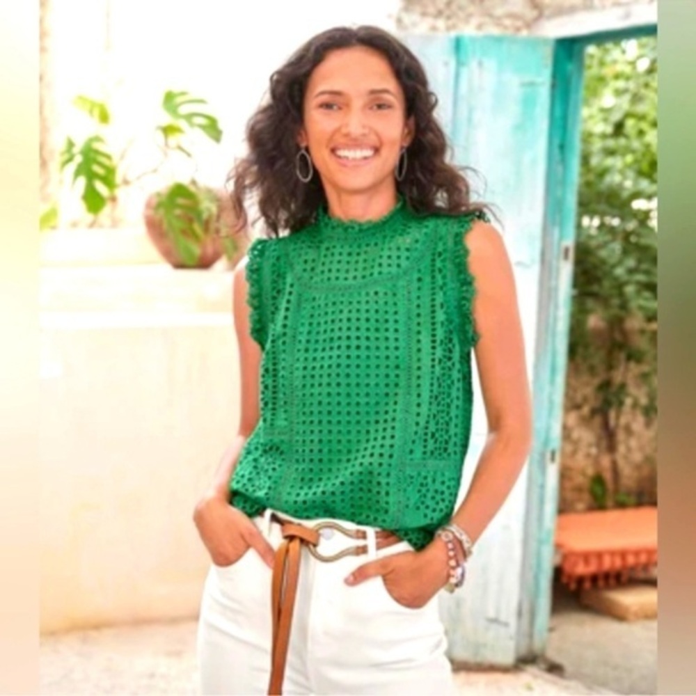Sundance Womens Top Large Green Eyelet Ruffle Cap Sleeve Lined NWT small